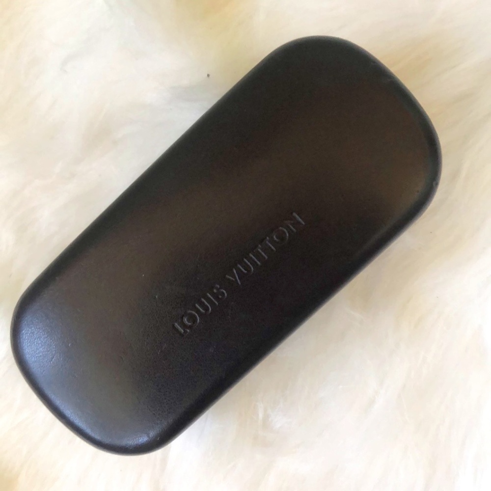 Louis Vuitton DAPHNE Polarized Sunglasses - Picture 11 of 11